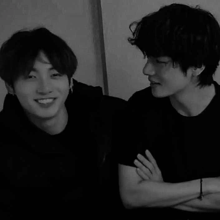 TRUE LOVE / TAEKOOK kitap kapağı