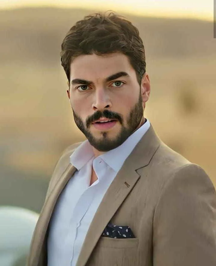 Acımasız mafya — Bella Bellla