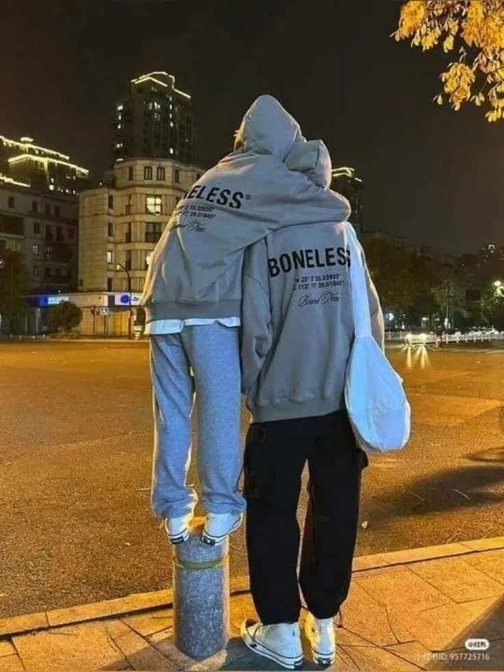 Düşmanlar kitap kapağı