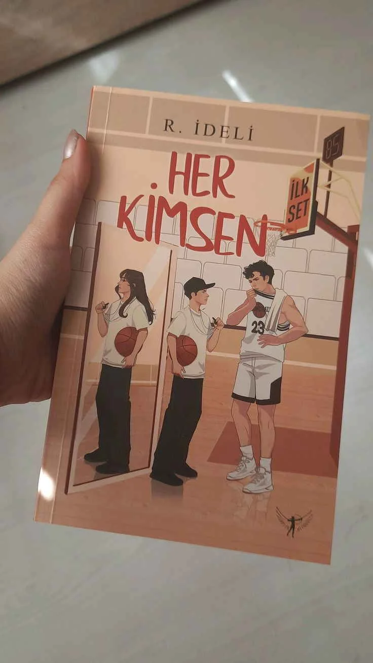 HER KİMSEN kitap kapağı