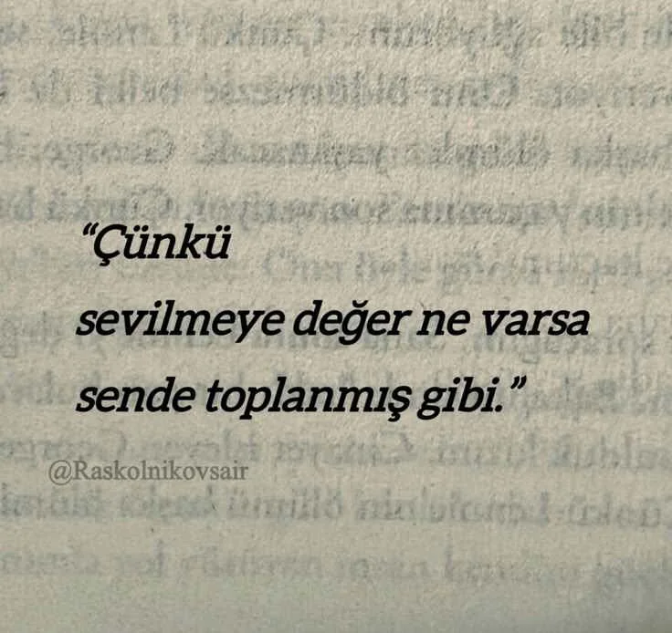 Yanındayken Bile Uzağım kitap kapağı