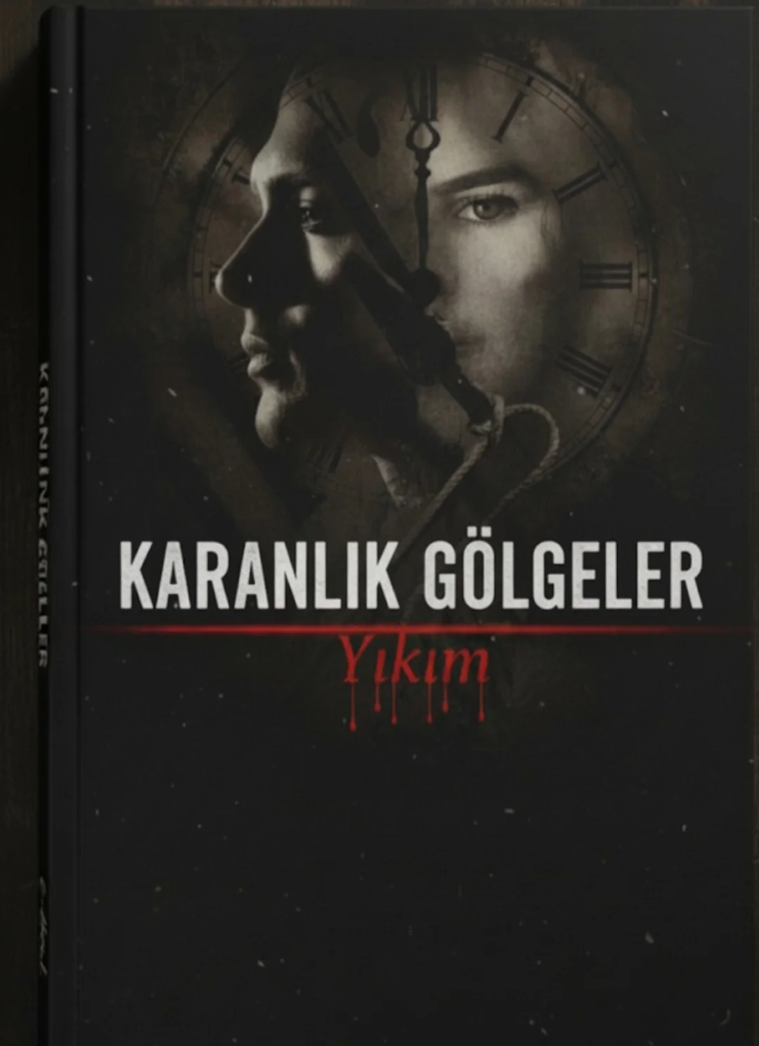 KARANLIK GÖLGELER "YIKIM" kitap kapağı
