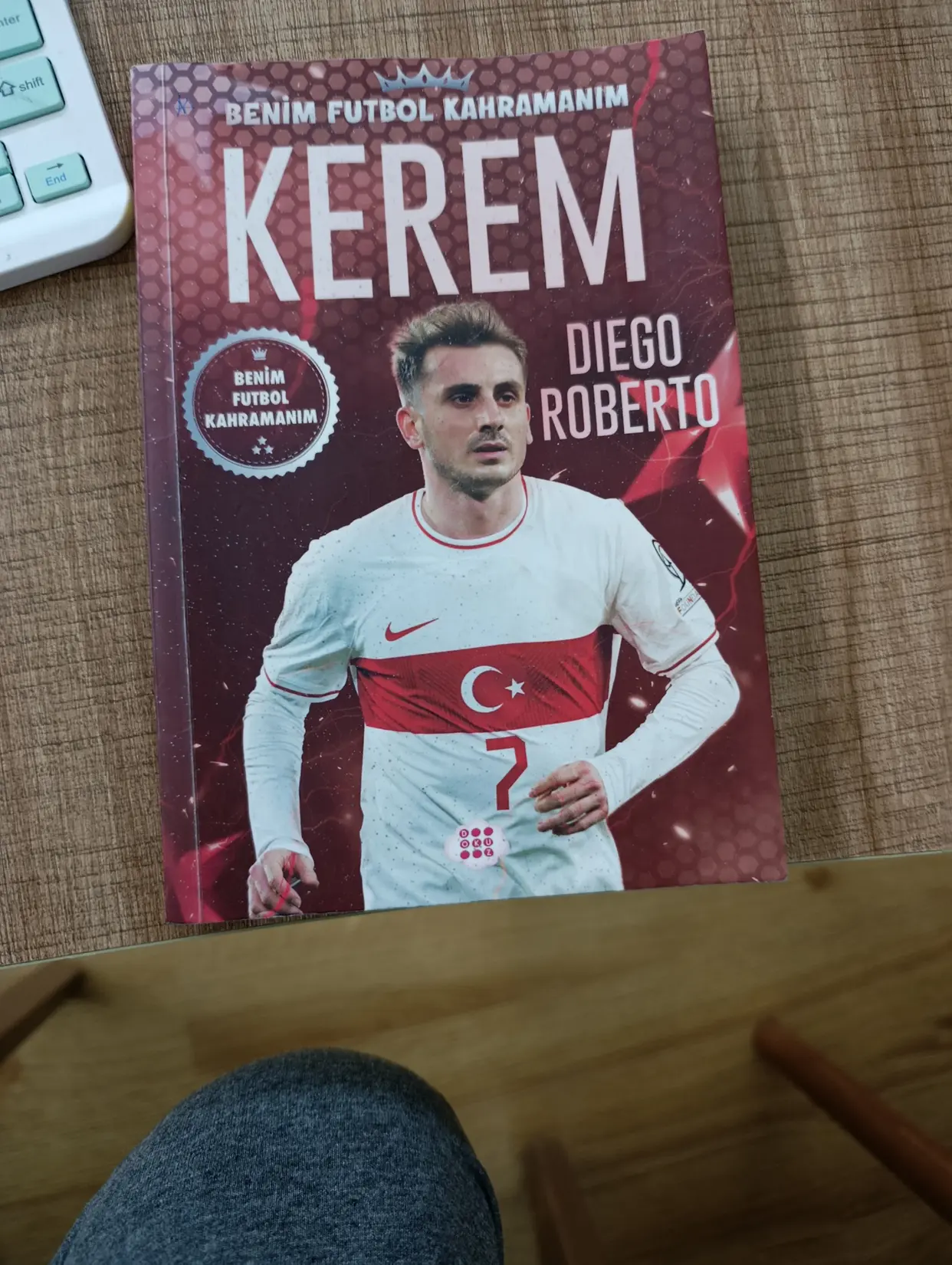 KEREM kitap kapağı