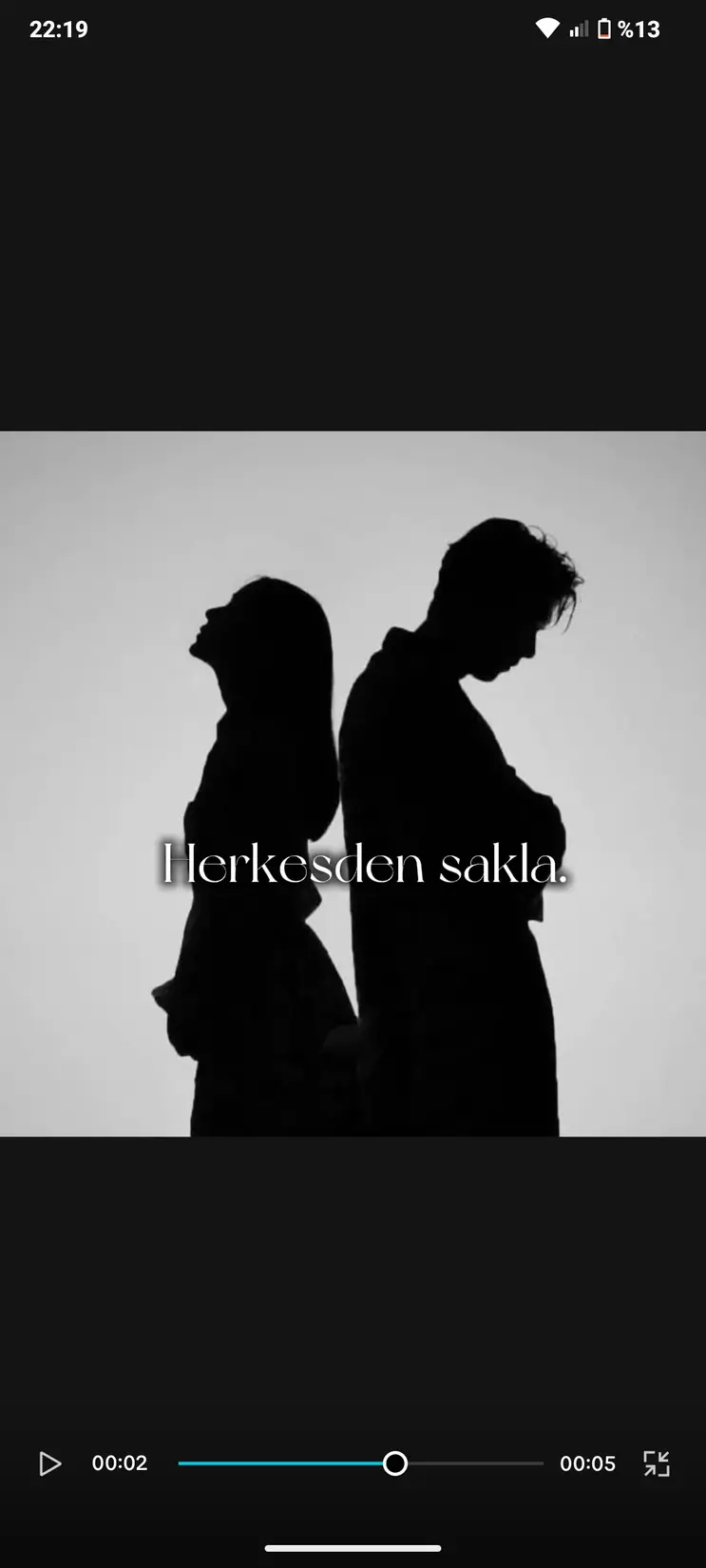 Herkesden sakla kitap kapağı