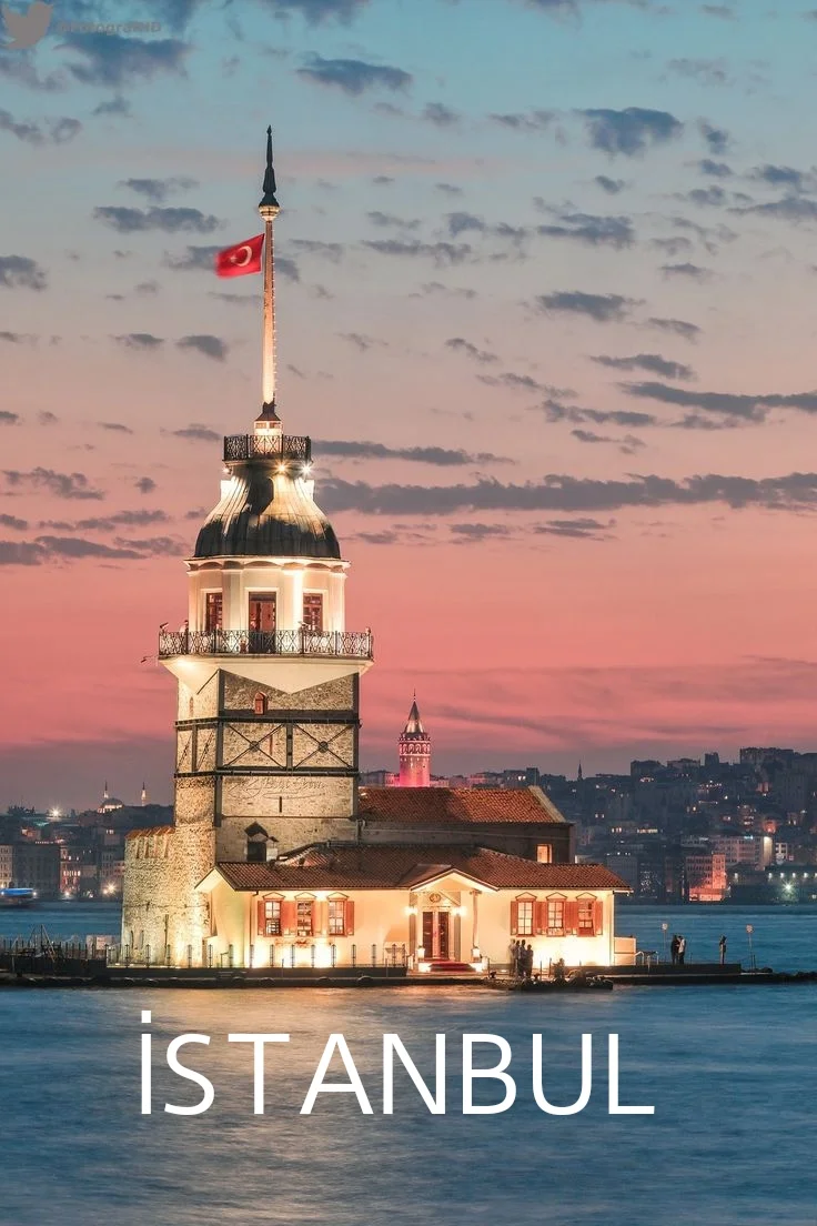 İSTANBUL kitap kapağı