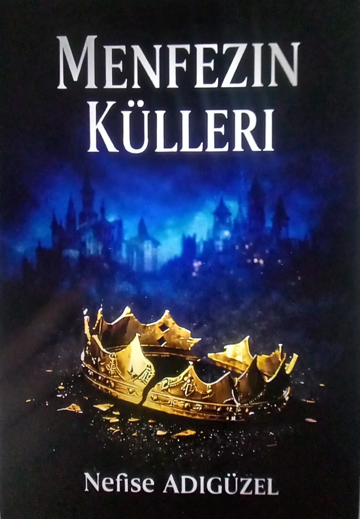 MENFEZİN KÜLLERİ kitap kapağı
