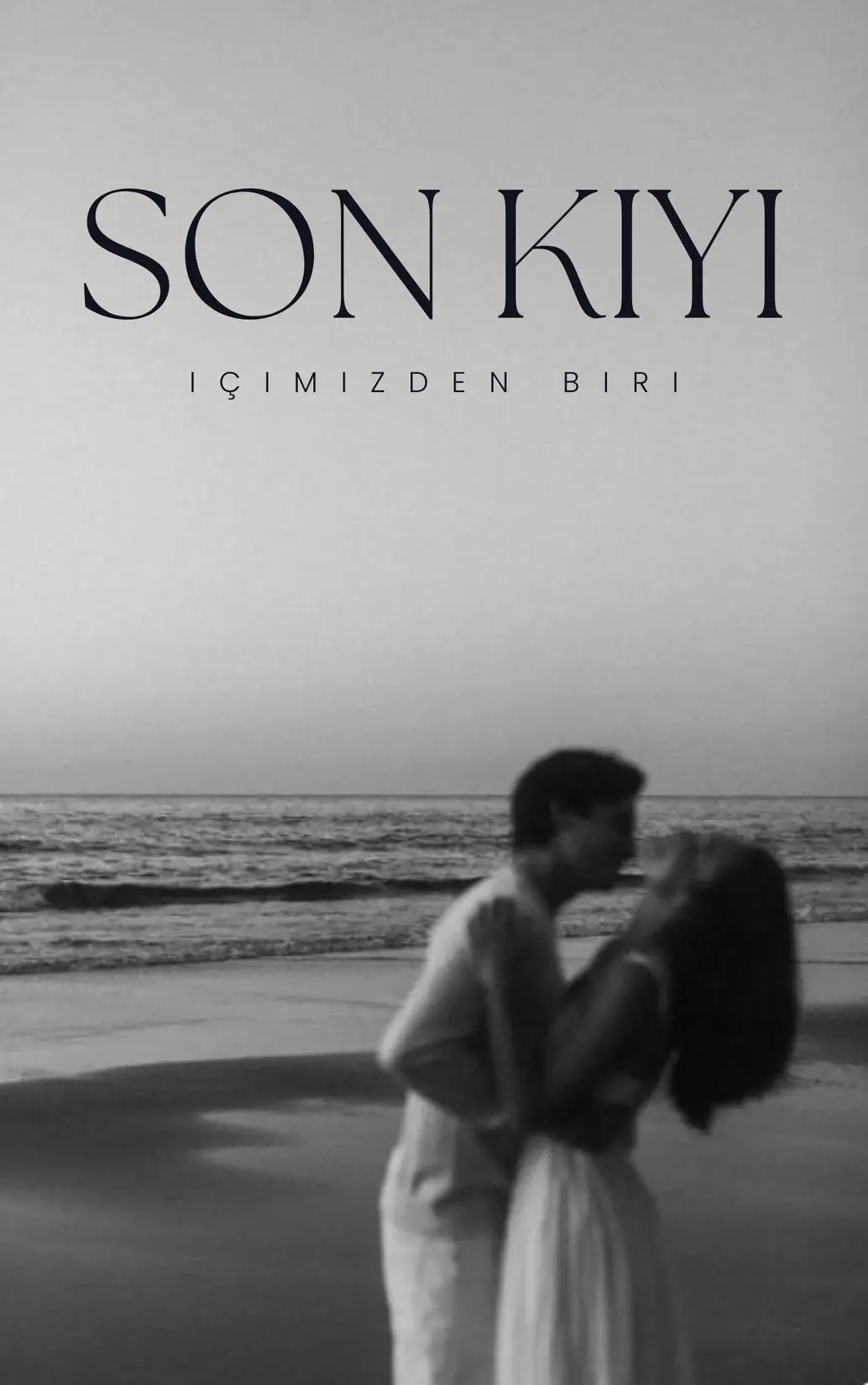 SON KIYI: İçimizden Biri kitap kapağı