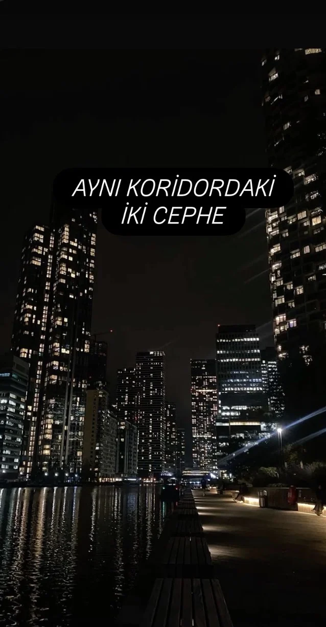 Aynı koridordaki iki cephe kitap kapağı