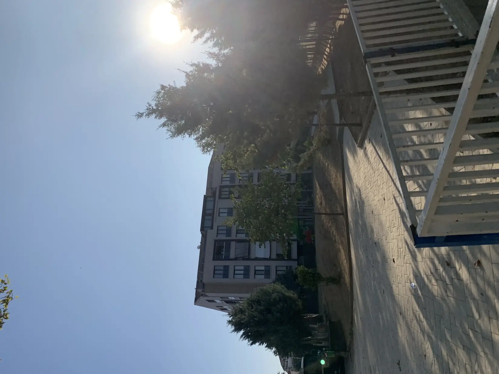 Zorbalıktan aşka kitap kapağı