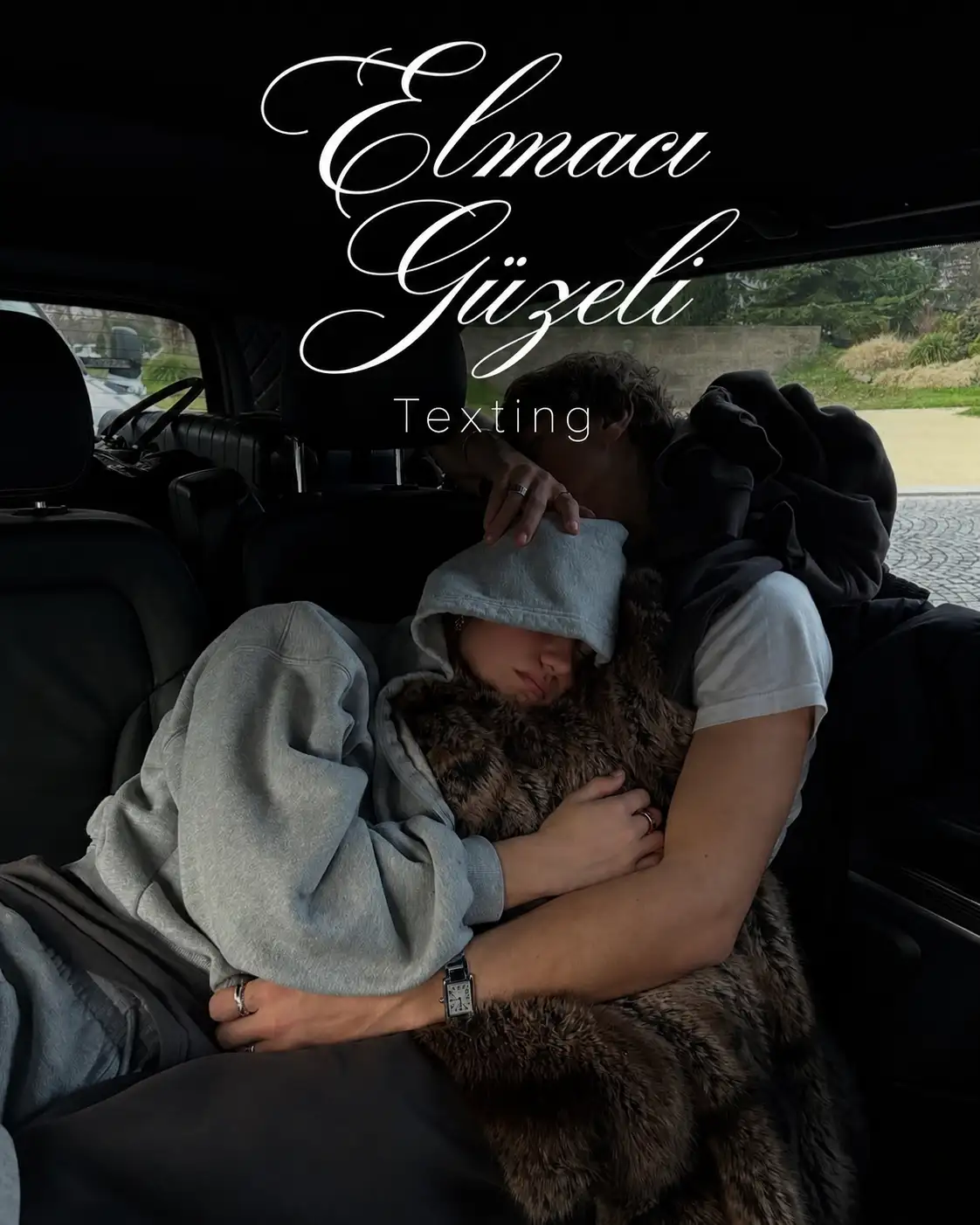 ELMACI GÜZELİ | Texting — Asel Demirr