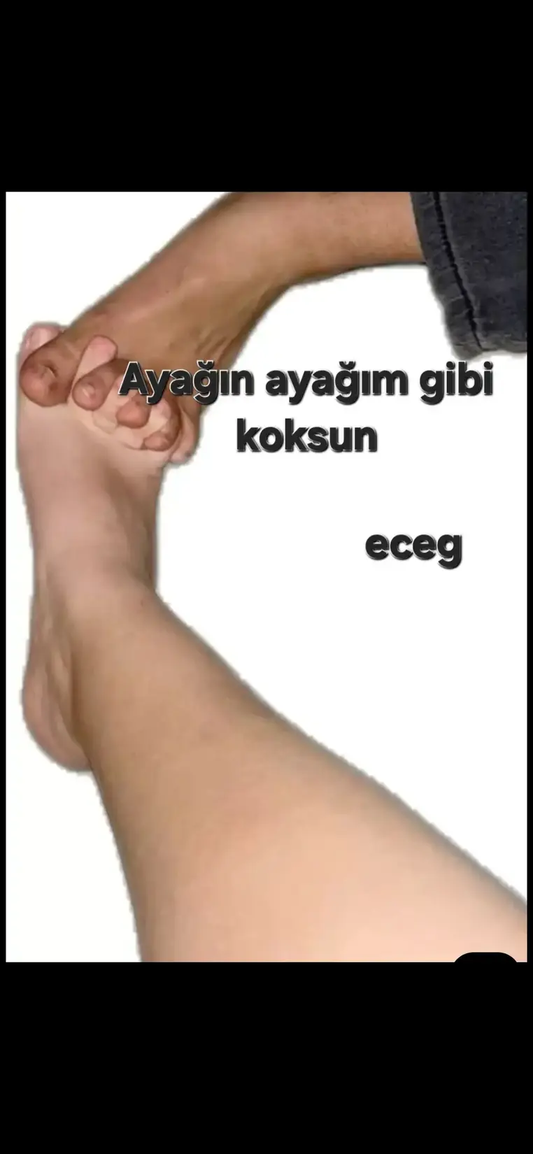 AYAĞIN AYAĞIM GİBİ KOKSUN kitap kapağı