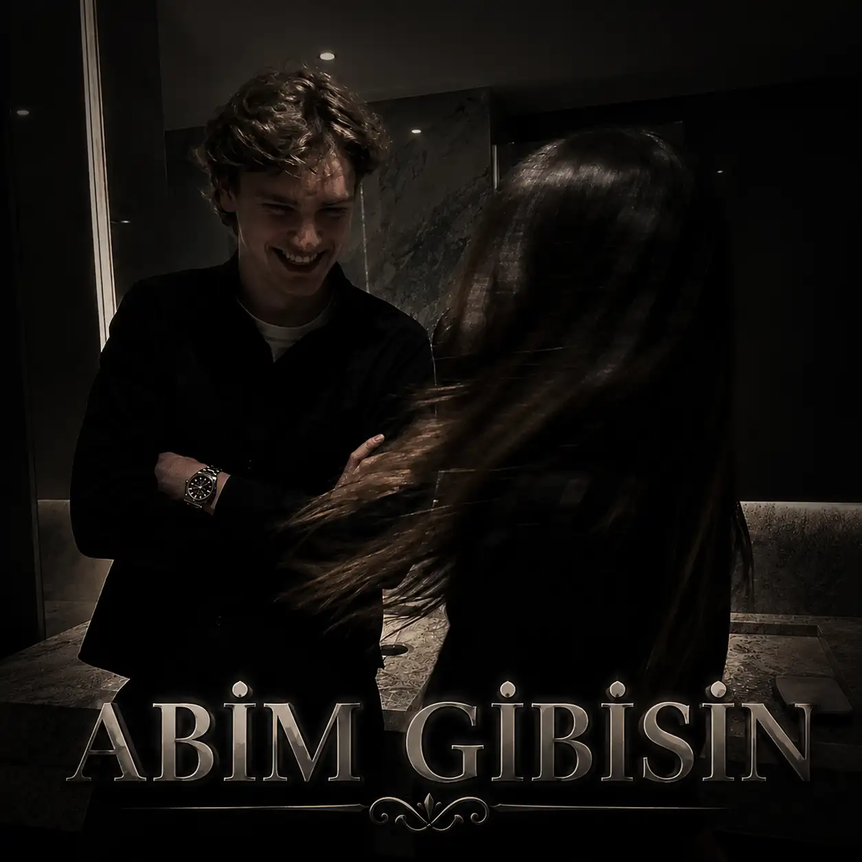 “ABİM GİBİSİN” kitap kapağı