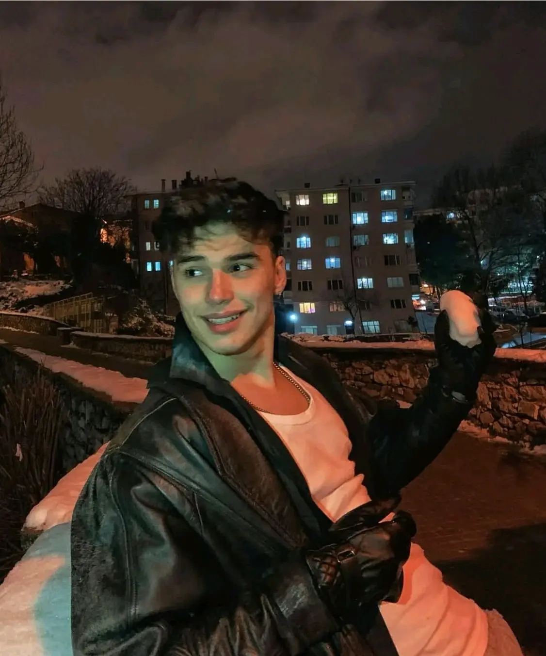 Alp Uzun karakter görseli