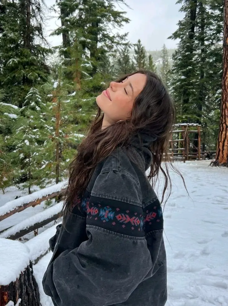 Lara Acar karakter görseli