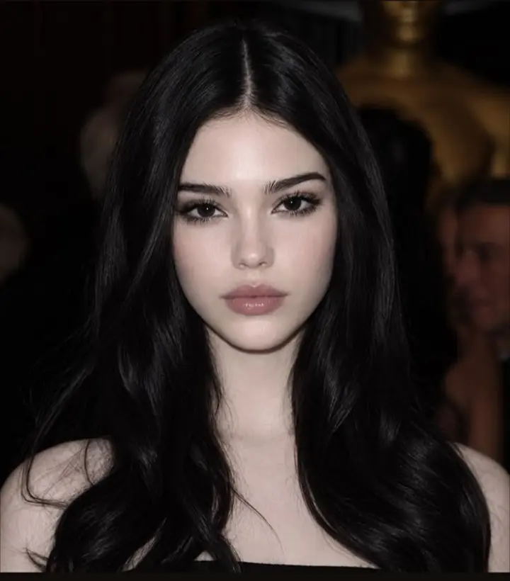 Yasemin Aydemir karakter görseli
