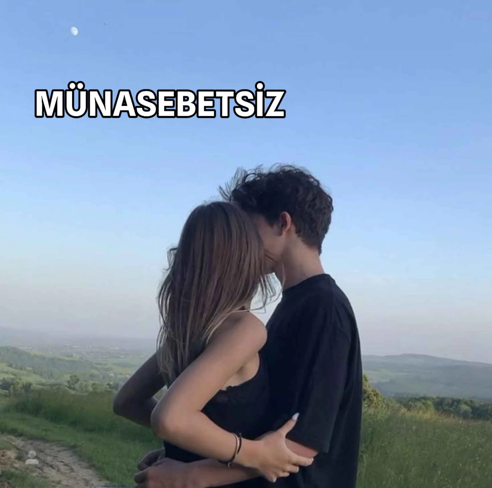 MÜNASEBESİZ-Texting kitap kapağı