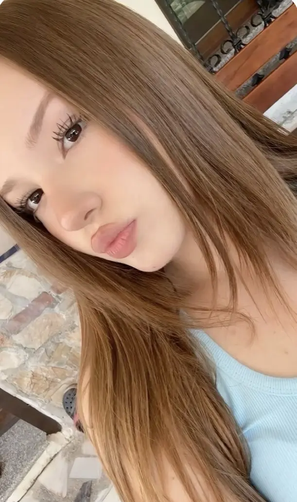 Ezgi karakter görseli