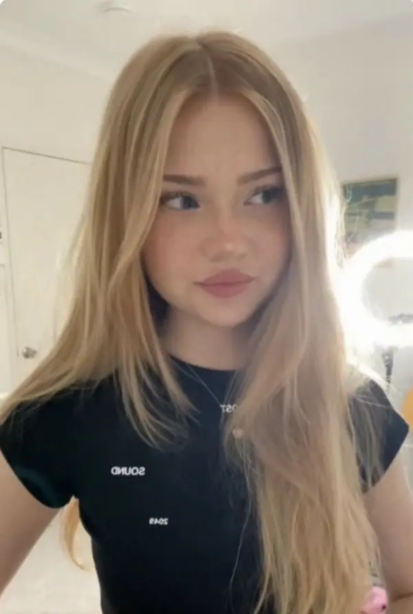 Alya karakter görseli