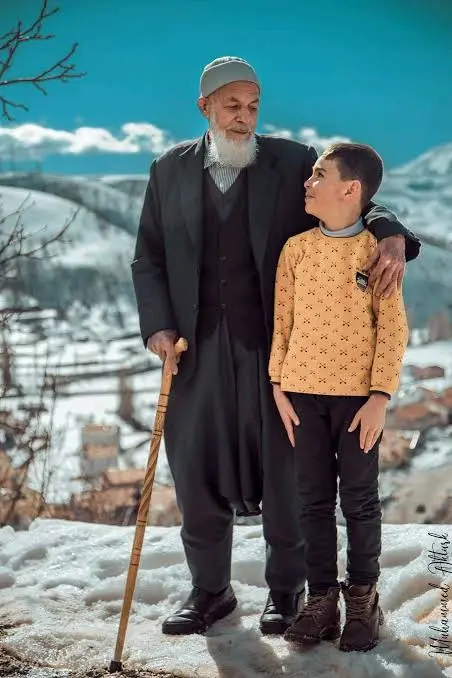 Dede torun kitap kapağı