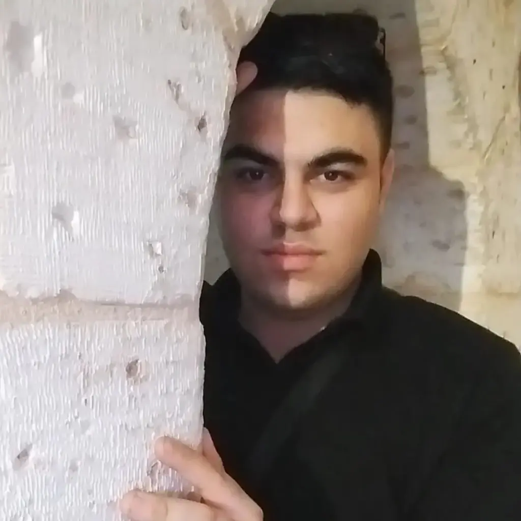 Berat Mirza Demir profil fotoğrafı