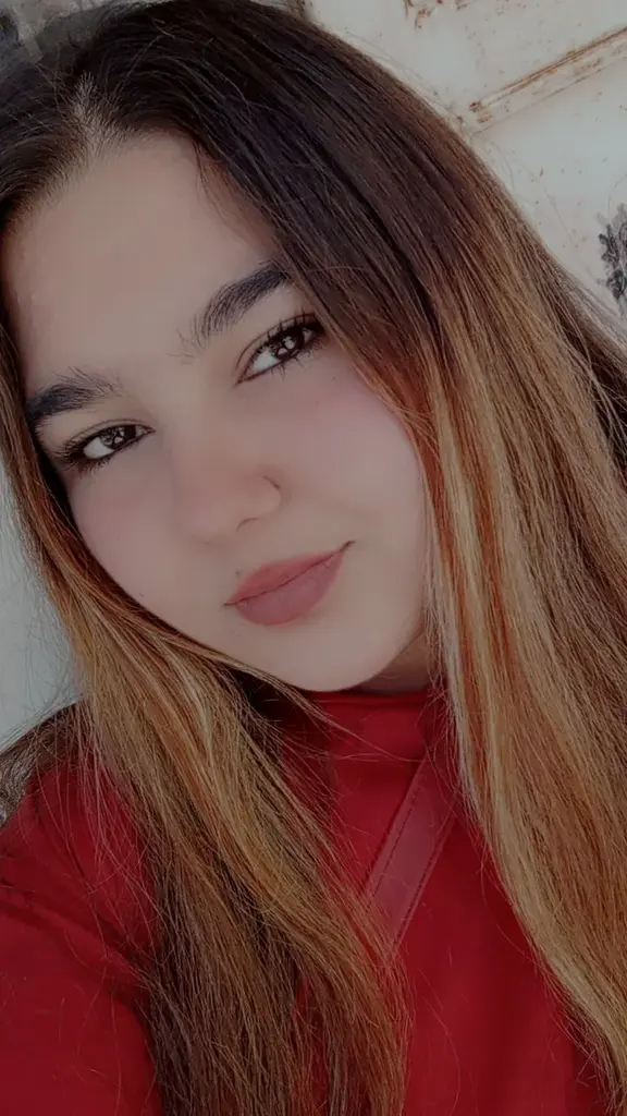 Ebru Küçük profil fotoğrafı