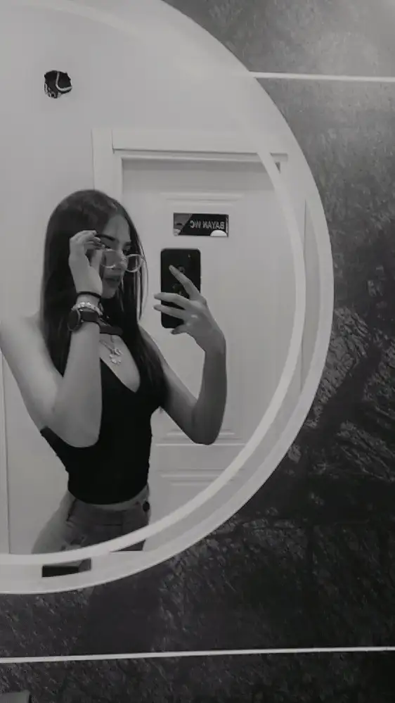 Elif Yanarkaya profil fotoğrafı