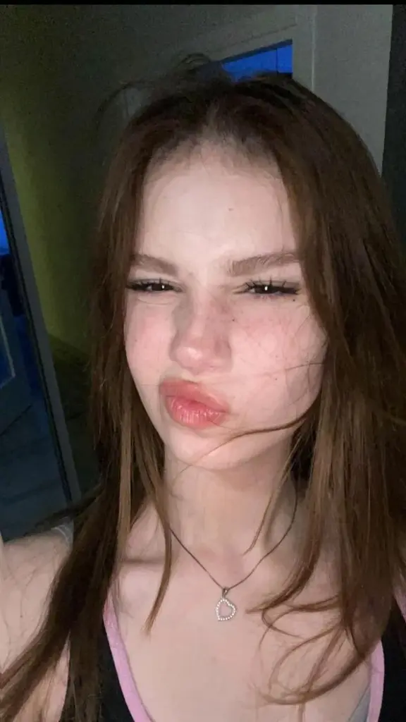 Rena Virell🩷 profil fotoğrafı
