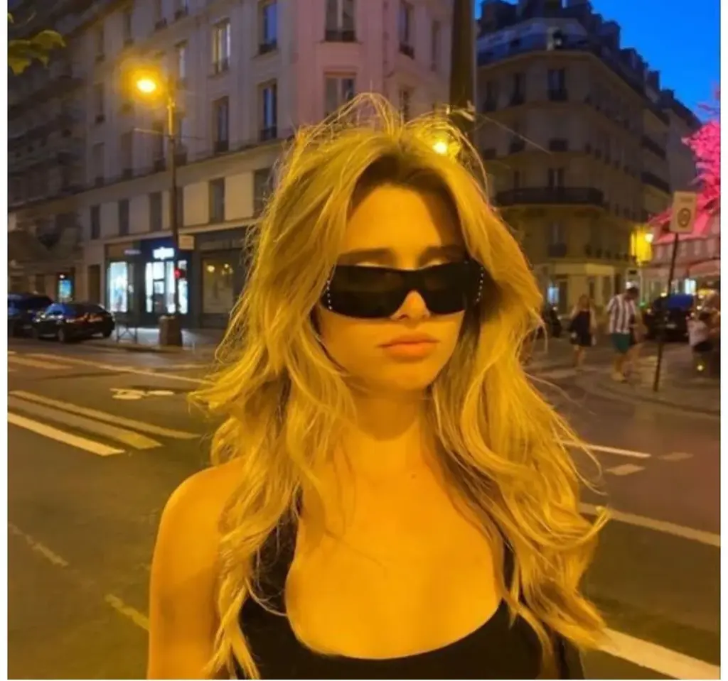 Qeklaj Qiu profil fotoğrafı