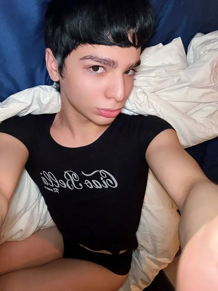 Kuzey Kuzey profil fotoğrafı