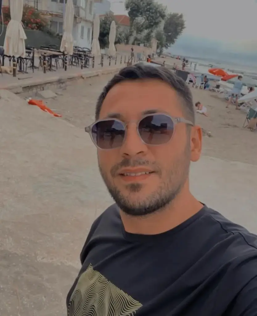 Ozan Bayoğlu profil fotoğrafı
