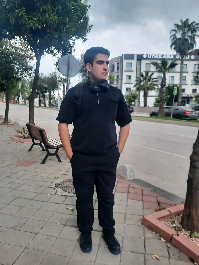 Tuğra Ayaz DÖNMEZ profil fotoğrafı