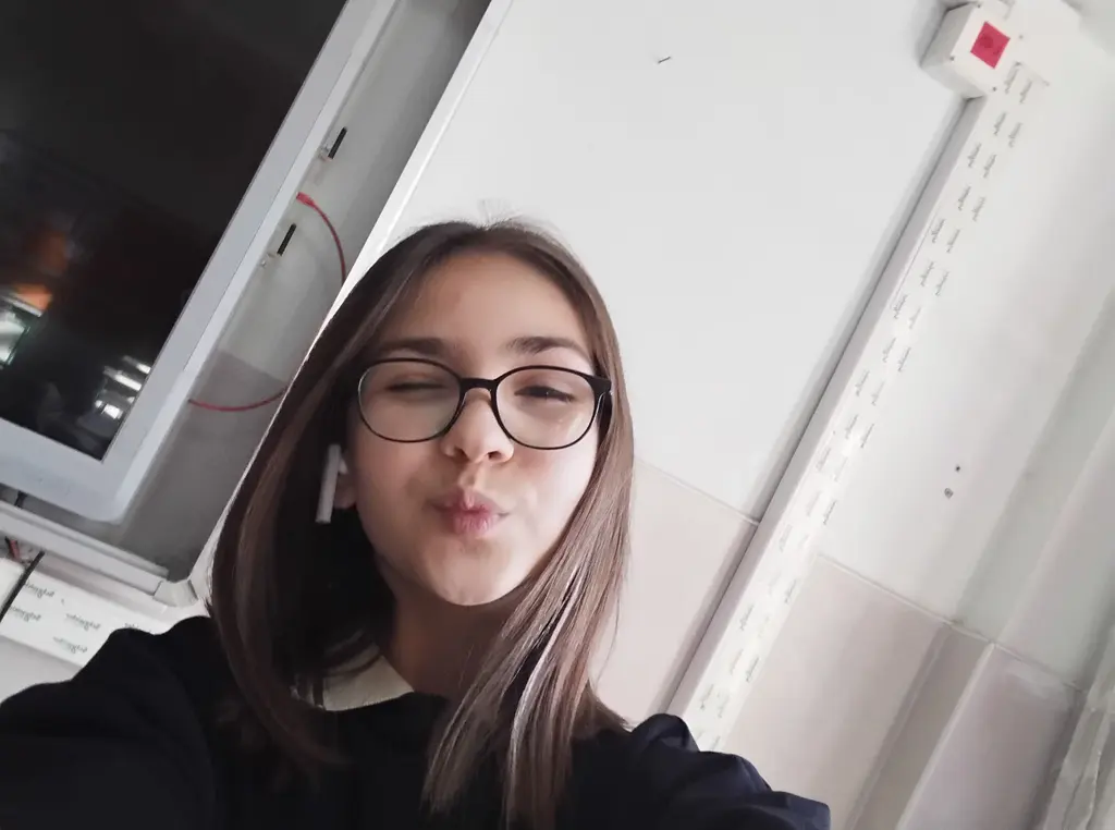 Azra Yapıcı profil fotoğrafı