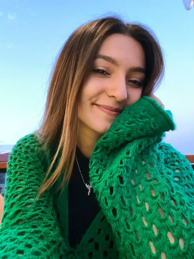 Aleyna U. profil fotoğrafı