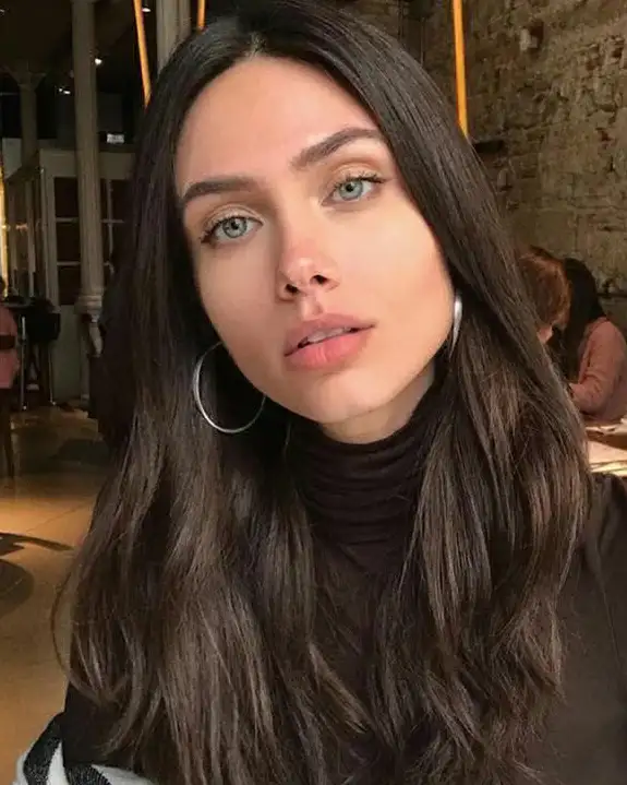 ELİF GÜRLER profil fotoğrafı
