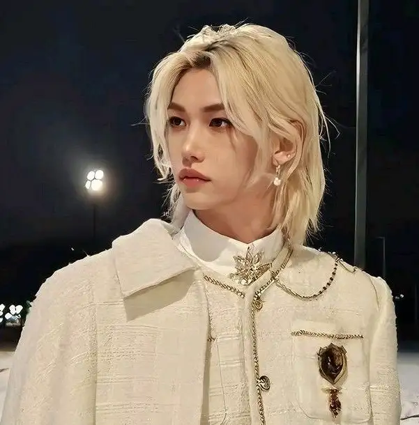 FELİX~ ❤️‍🔥 profil fotoğrafı