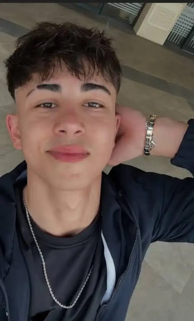 Elo Elo profil fotoğrafı