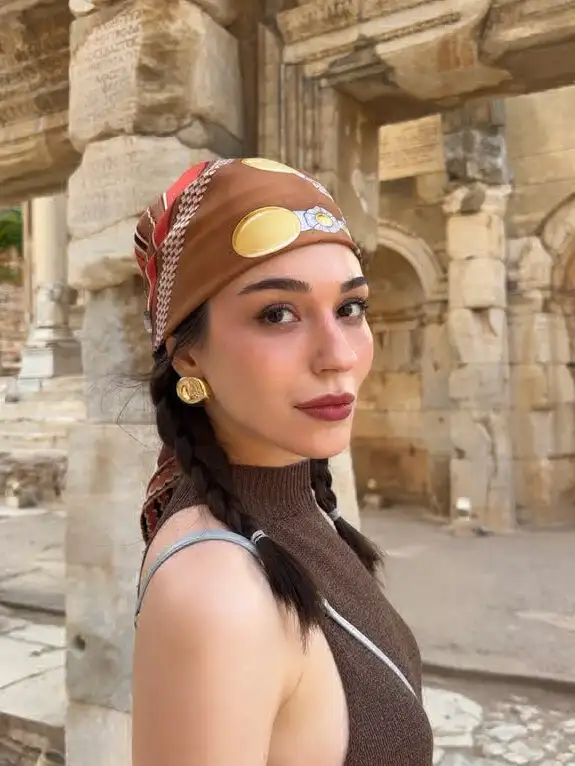 Onur Zeynep fann Karantina profil fotoğrafı