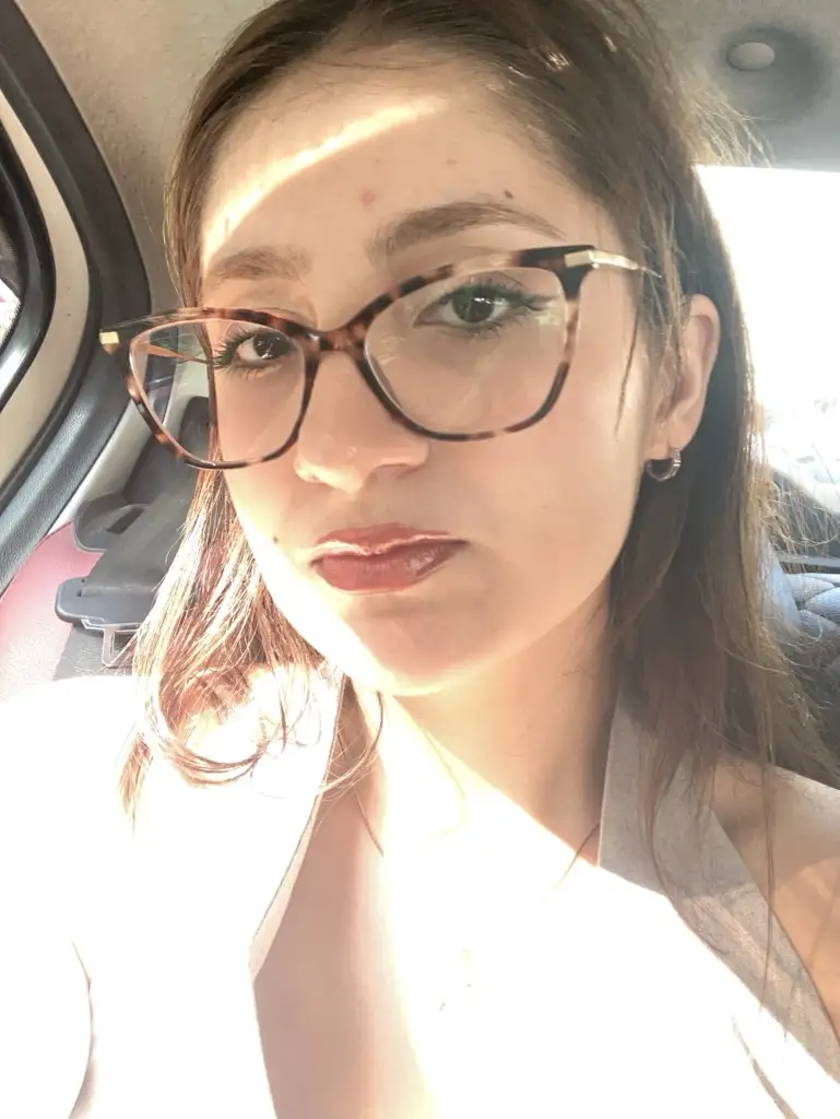 Zeynep Ç profil fotoğrafı