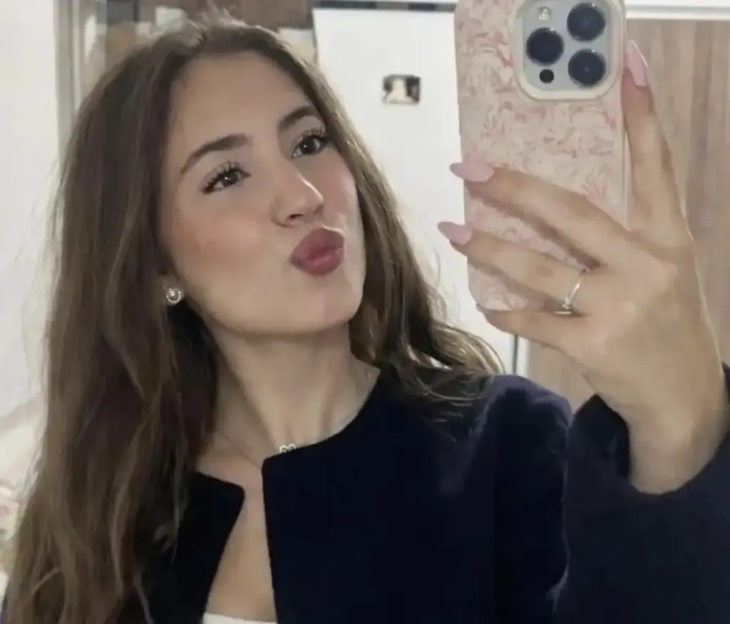 Yanlışlıkla Sanat profil fotoğrafı