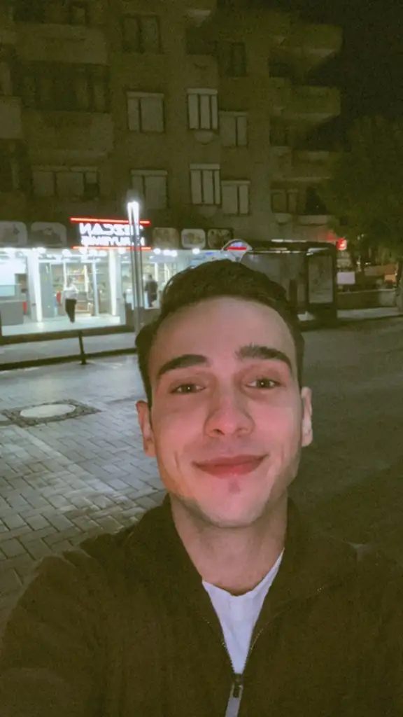 Semih Varol profil fotoğrafı