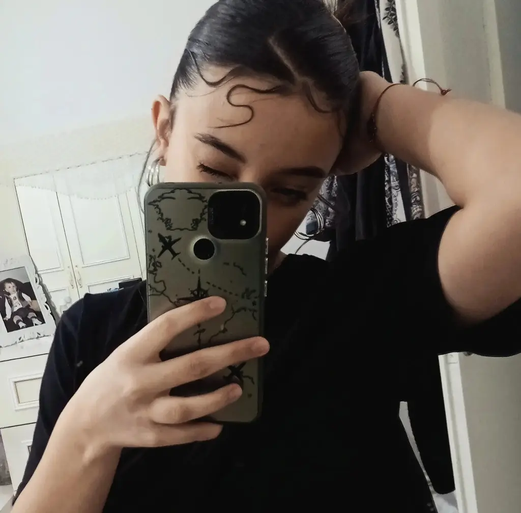Gizemm . profil fotoğrafı